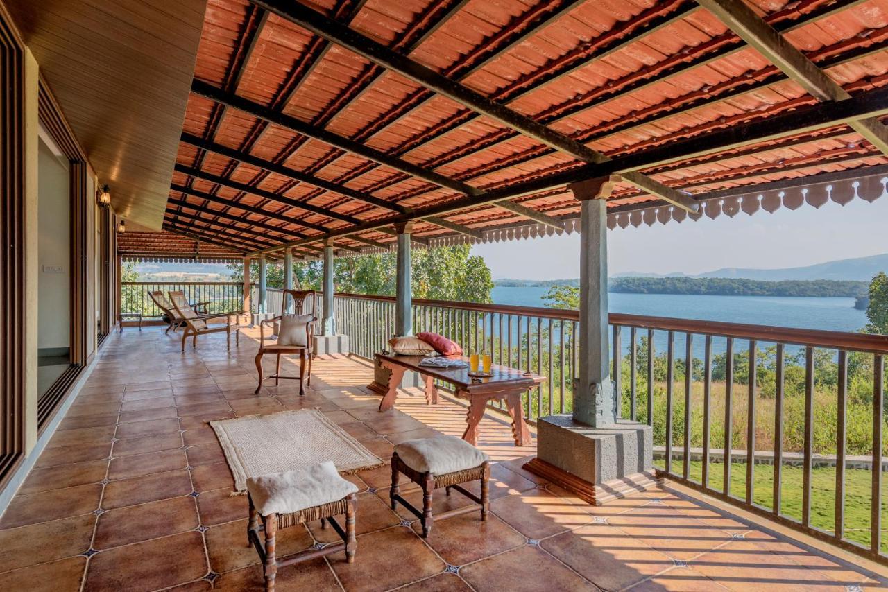 Saffronstays Anantham, Kamshet - Pet-Friendly Lakefront Villa With A Huge Verandah Nethersole Dam المظهر الخارجي الصورة